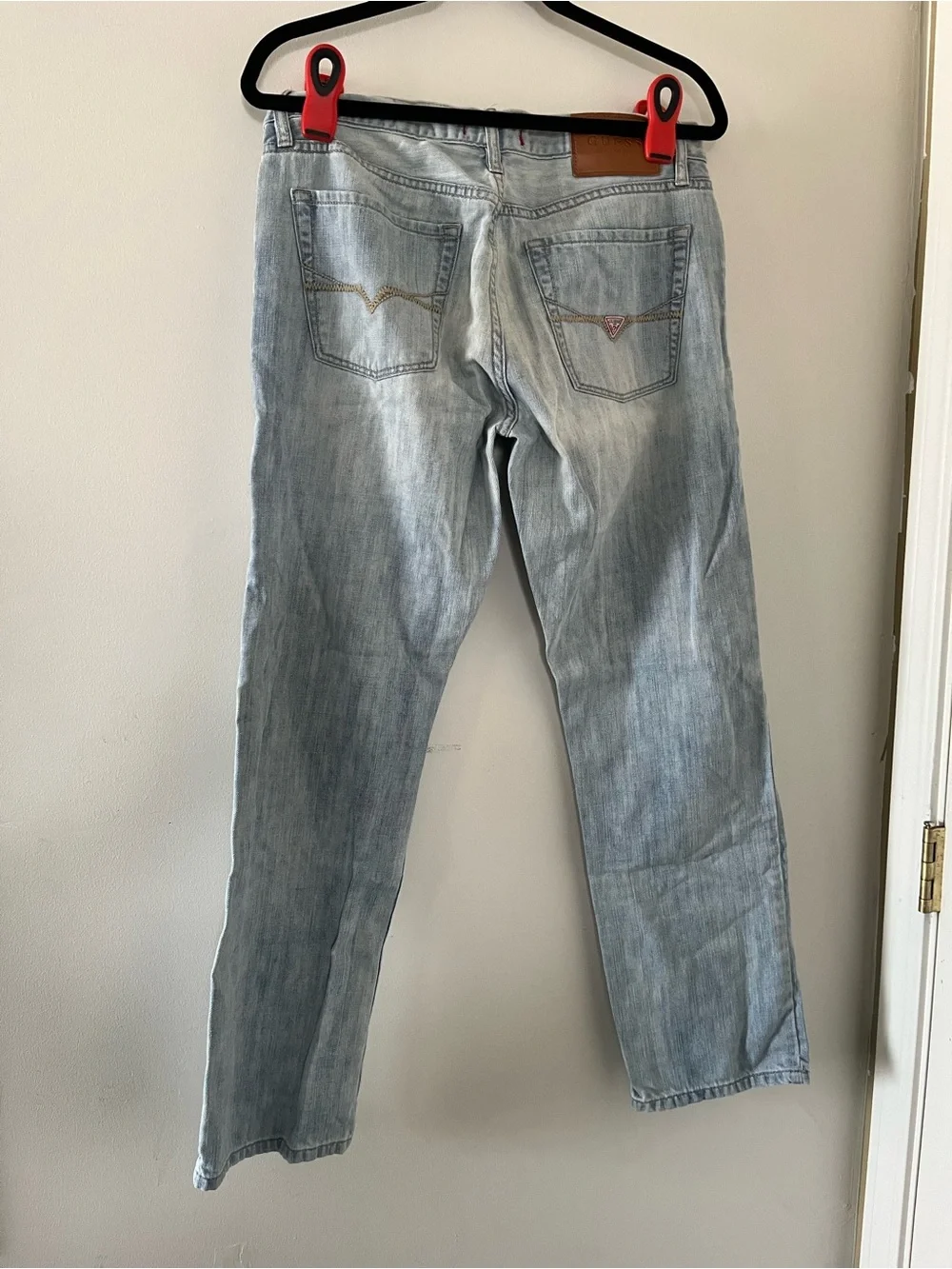 Guess Men's Light Wash Blue Slim Straight Jeans 32 X 30 Vintage Inspired 90s